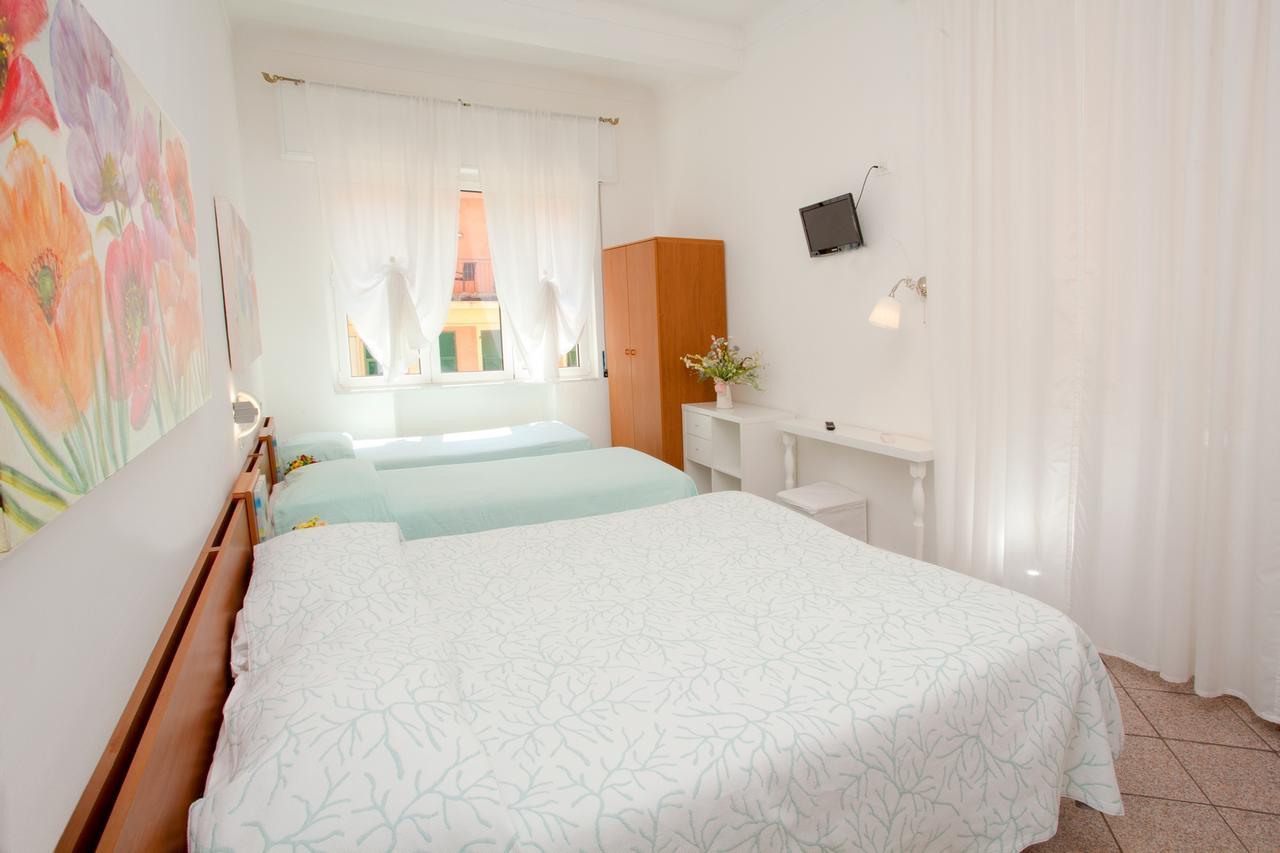 Hotel Lydia Alassio Buitenkant foto